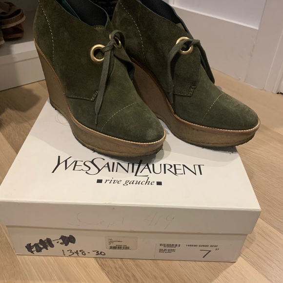 Yves Saint Laurent olive green suede bootie - Picture 4 of 5
